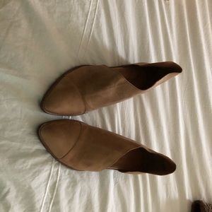 Brown free people shoes. Brand new, never worn
